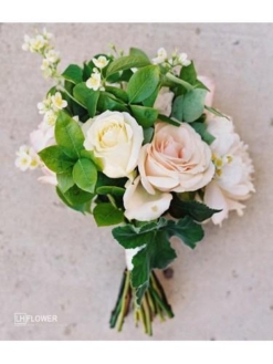 mẫu hoa cầm tay cô dâu đẹp