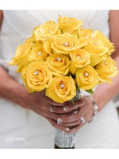 hoa cầm tay đám hỏi