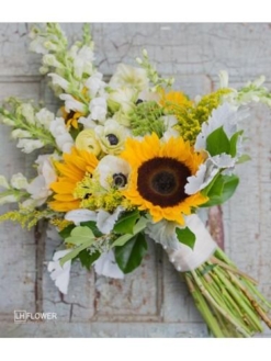 mẫu hoa cưới cầm tay