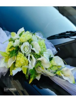 trang trí hoa xe cưới tại hà nội