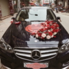 hoa xe cưới hình trái tim